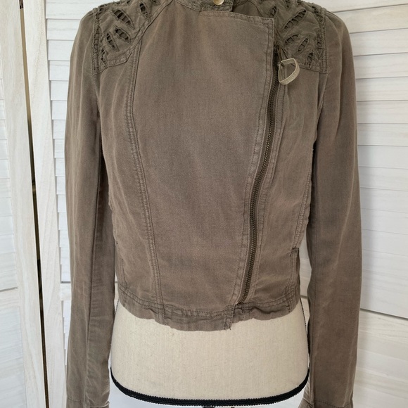 Free People Sz 4 Linen Cotton Eyelet Moto Jacket Olive Green Zip - Picture 11 of 13